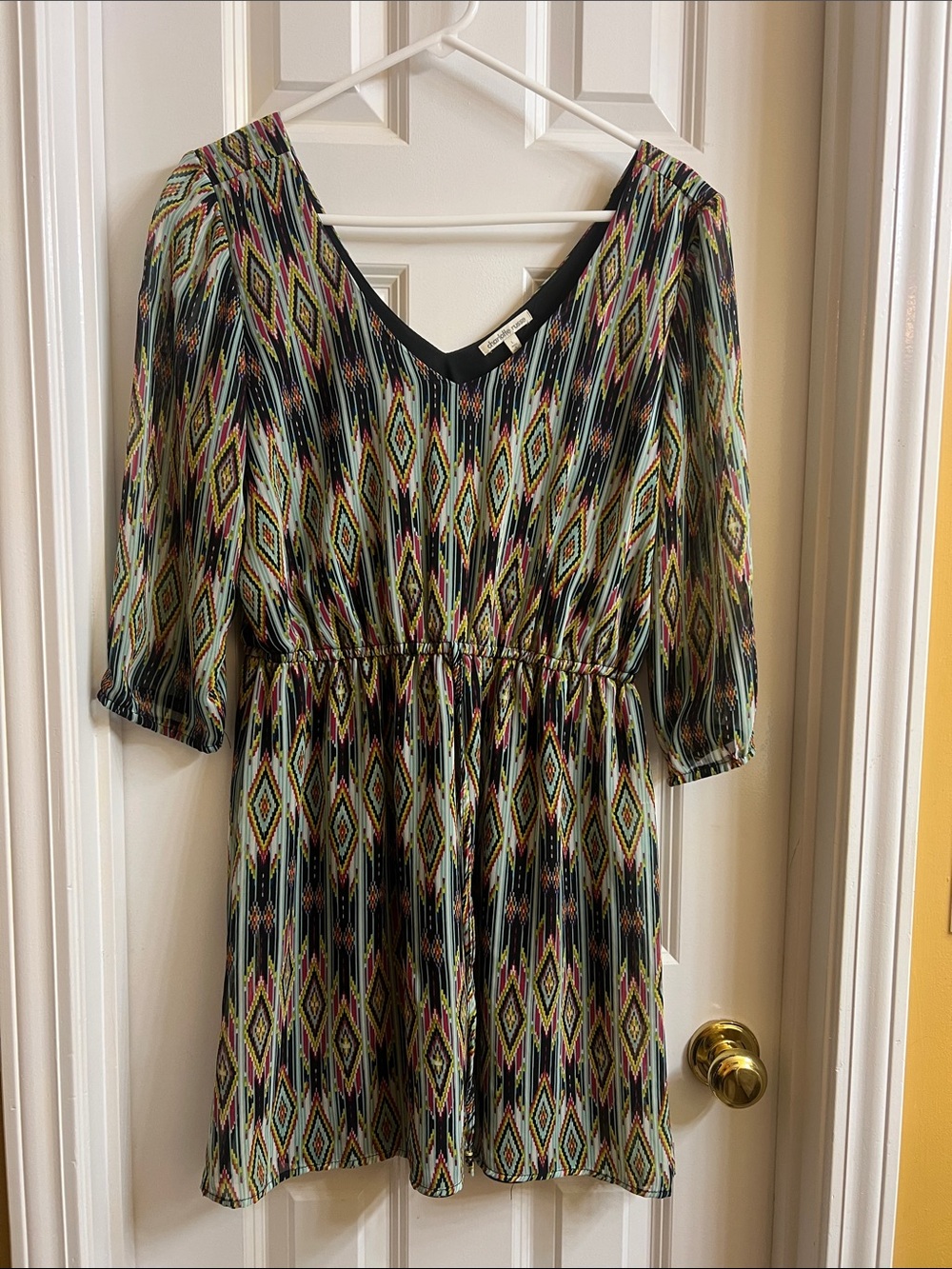 Charlotte Russe Black Multicolor Geometric V‑Neck Mini Dress
